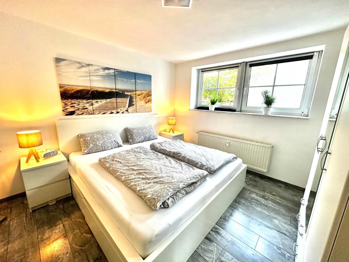 Modernes Apartment Mit Terrasse Und Highspeed Internet Zwischen Aalen Und Schwaebisch Gmuend Goggingen Luaran gambar